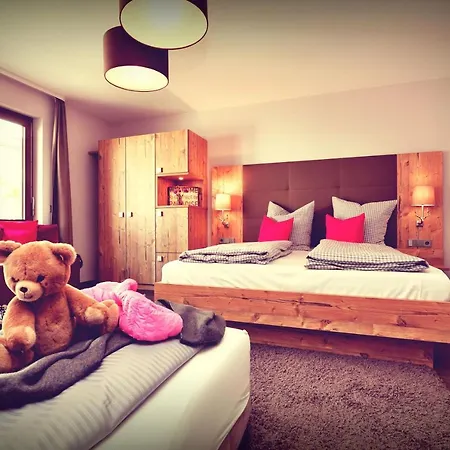 Nagel Hotel 3*